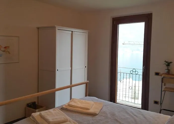 Val Valerna ليتْسّينو