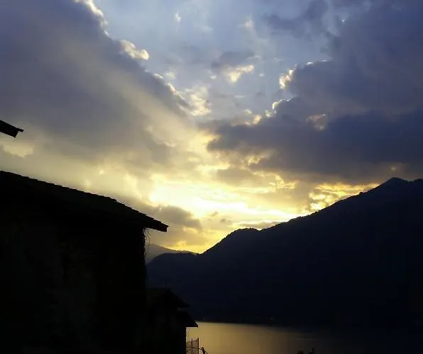 Bed & Breakfast Val Valerna 3*